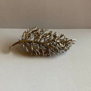 Signed Coro Silver Tone Vintage Leaf Brooch